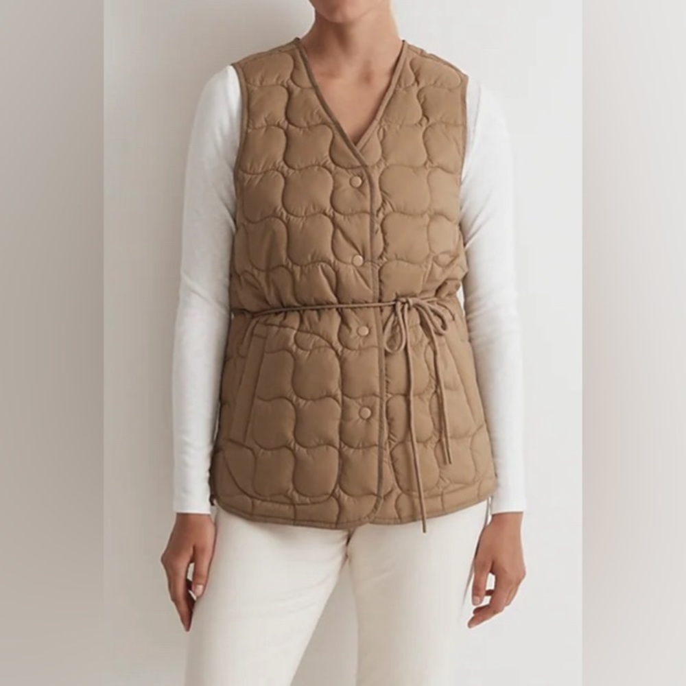 NEW Madewell Quilted Oversized Puffer Vest!!! - Picture 2 of 6